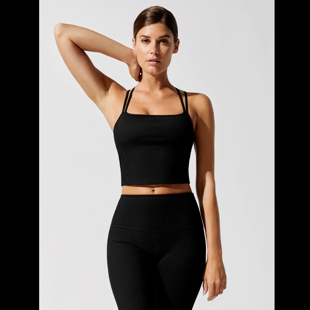 EUC Carbon38 cropped ribbed strappy camisole/tank in black - Picture 5 of 16